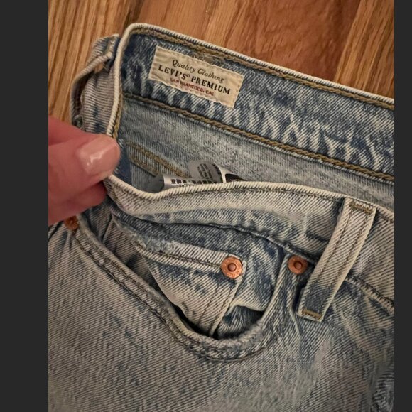 Levi's Wedgie Straight Fit Jeans (Size 30) - Picture 5 of 5